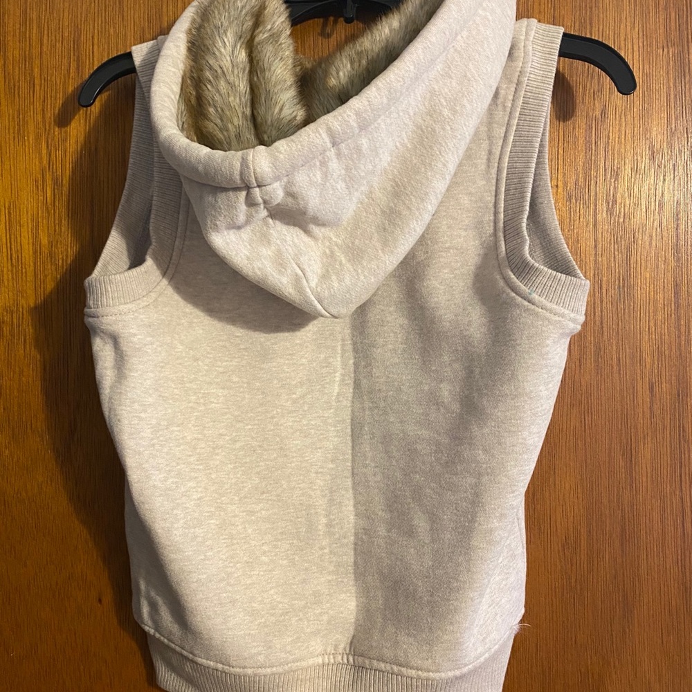 Old navy vest
